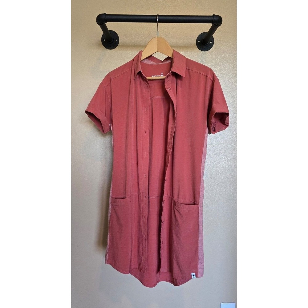 Smartwool salmon colored sport dress‎ women's size extra small
